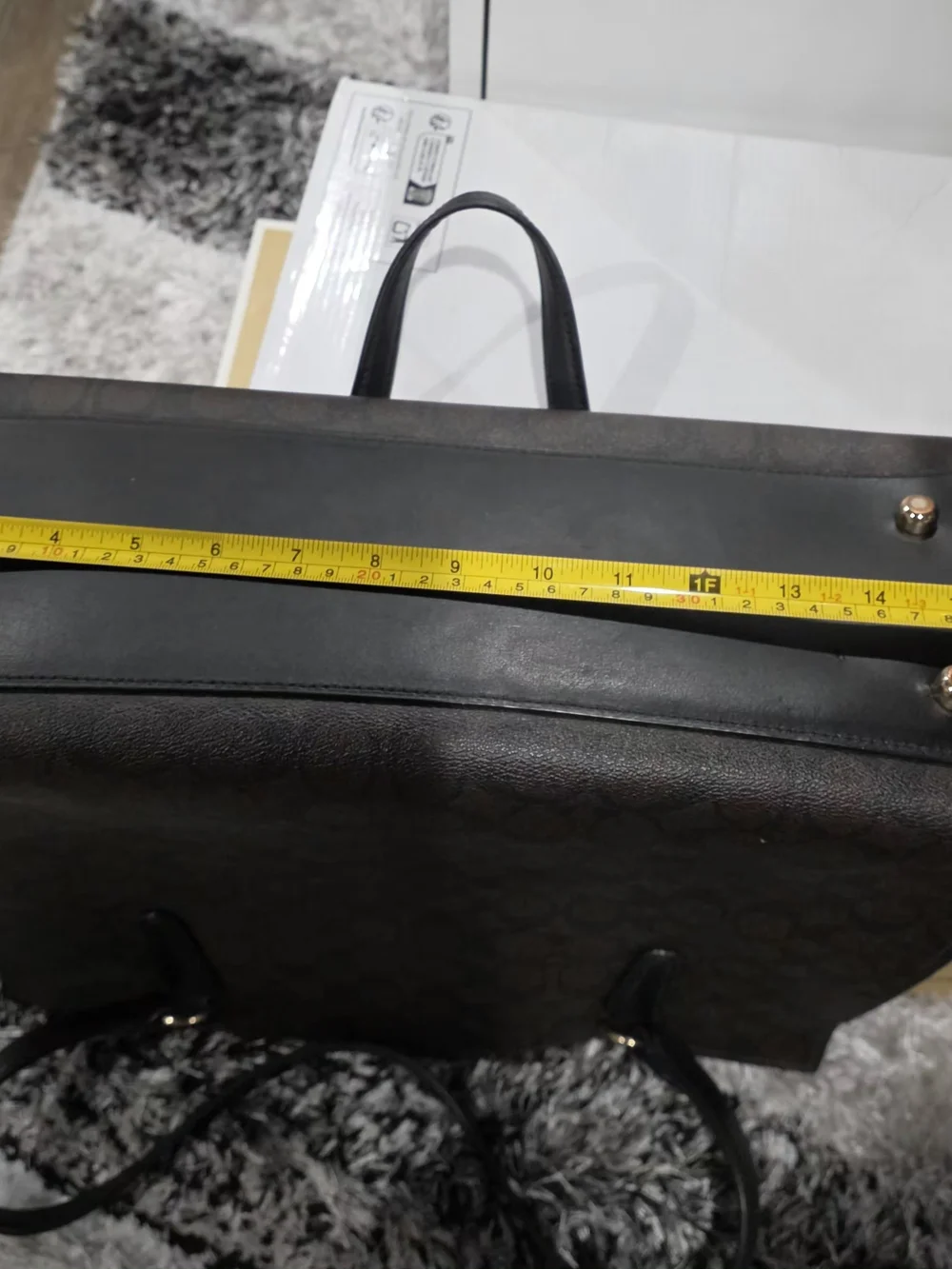 Coach classic tote